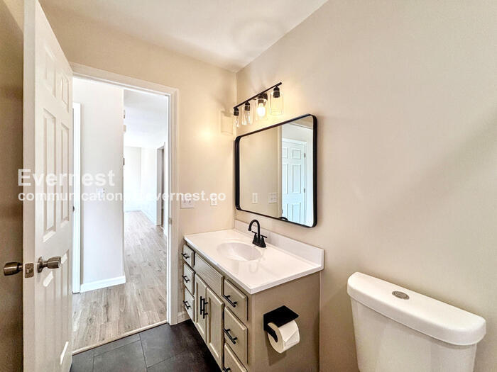 Building Photo - 5021 Bess Moore Rd