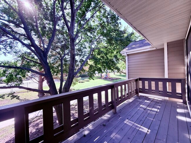 Building Photo - 70 Margate Ct