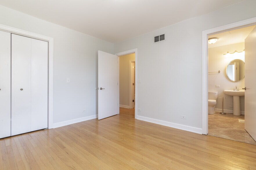 Building Photo - 315 S Ashland Ave