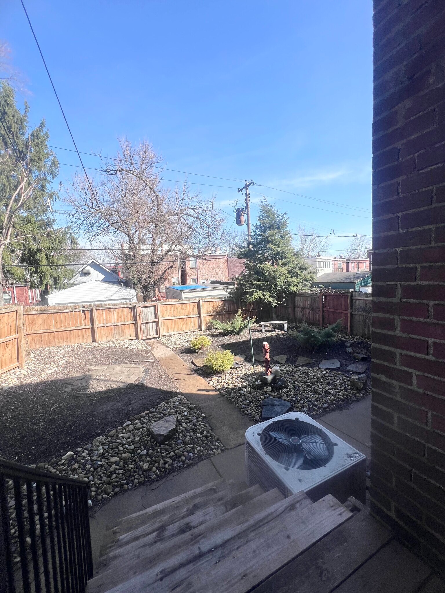 Building Photo - 4221 Botanical Ave