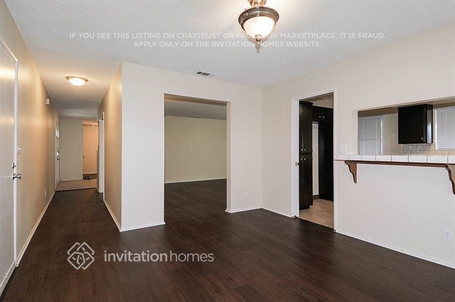 Building Photo - 35334 Mountain View St