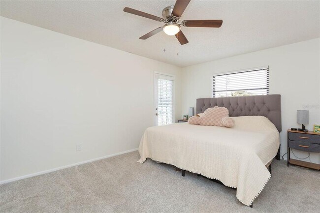 Building Photo - 3604 E Maritana Dr