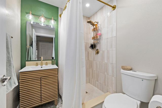 Building Photo - 3140 Midway Dr