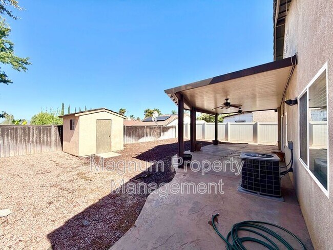 Building Photo - 37961 Veranda Way