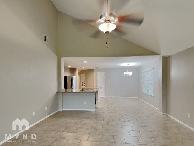 Building Photo - 2614 Ski Lodge Dr