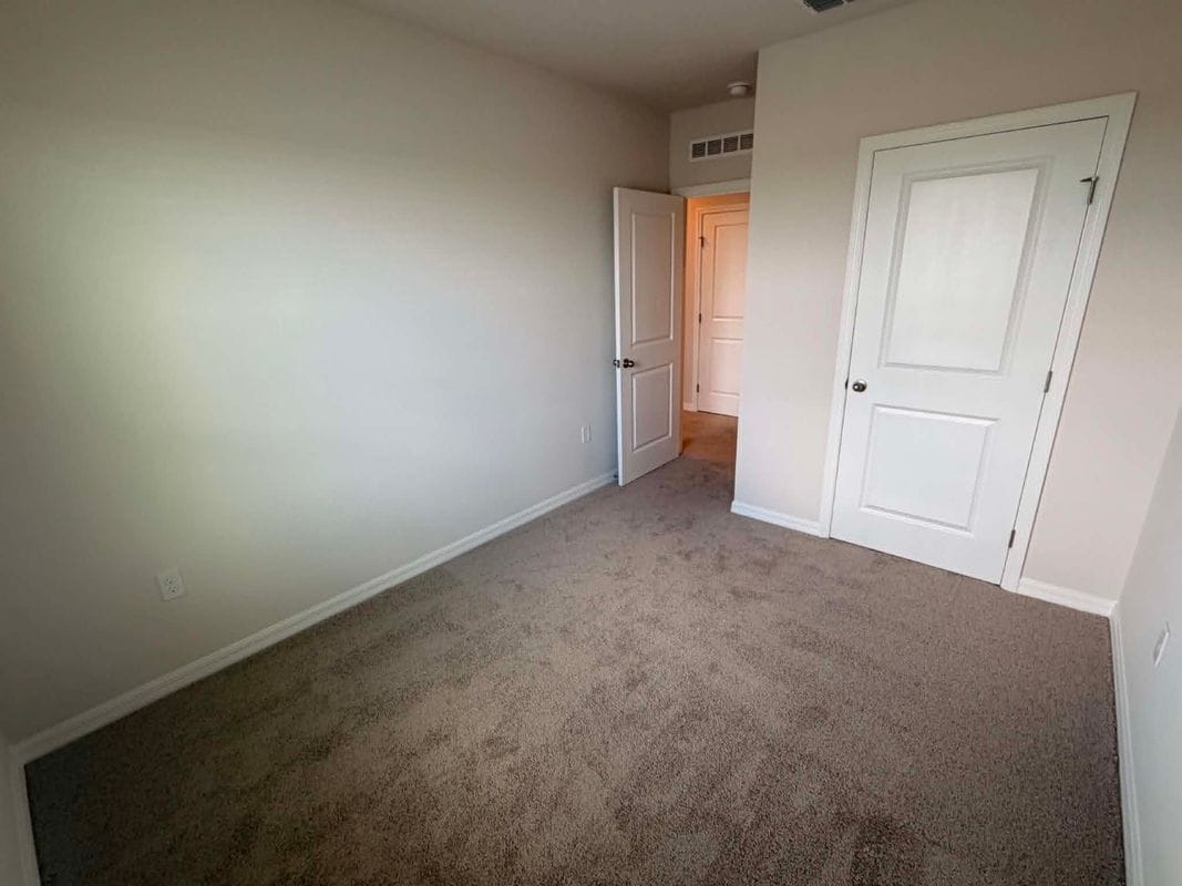 Building Photo - 18524 Buckskin Dr