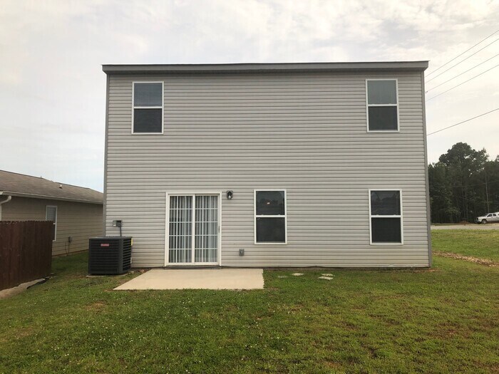 Building Photo - 28015 Chasebrook Dr