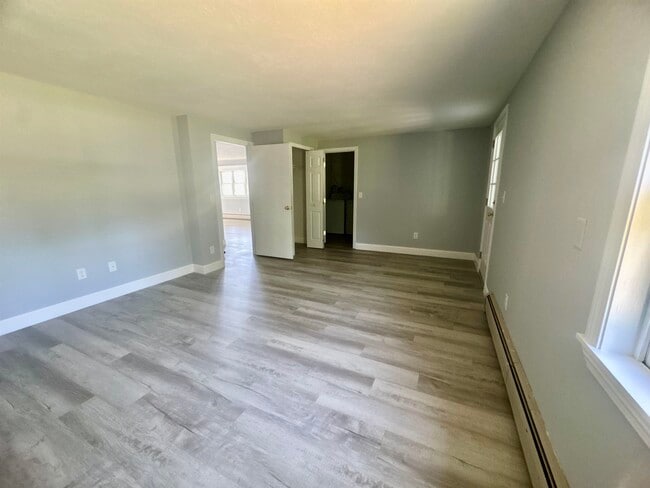 Building Photo - 56 Westville Rd