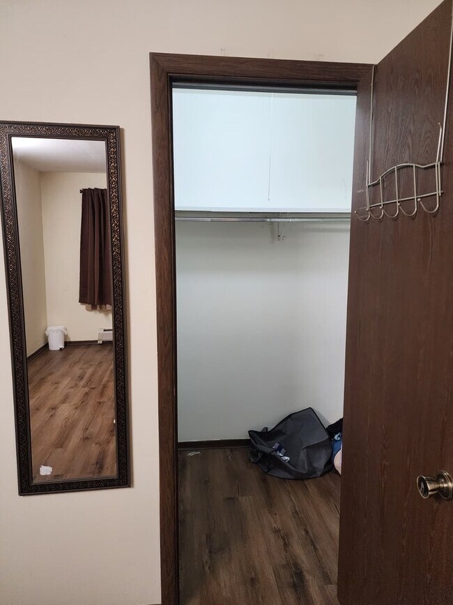 Building Photo - 235 N Mill Rd