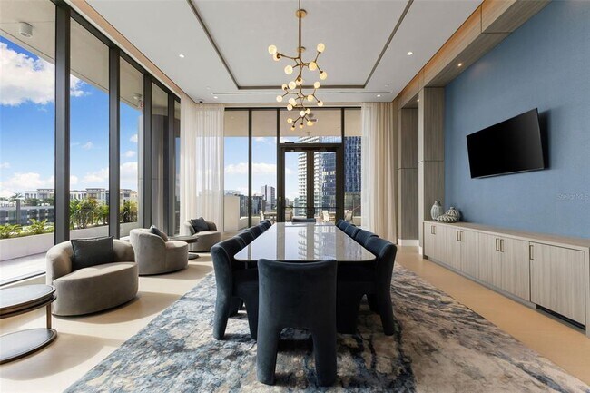 Building Photo - 275 1st Ave S