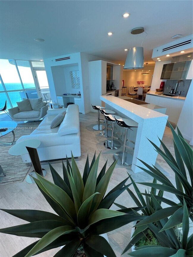 Building Photo - 6301 Collins Ave