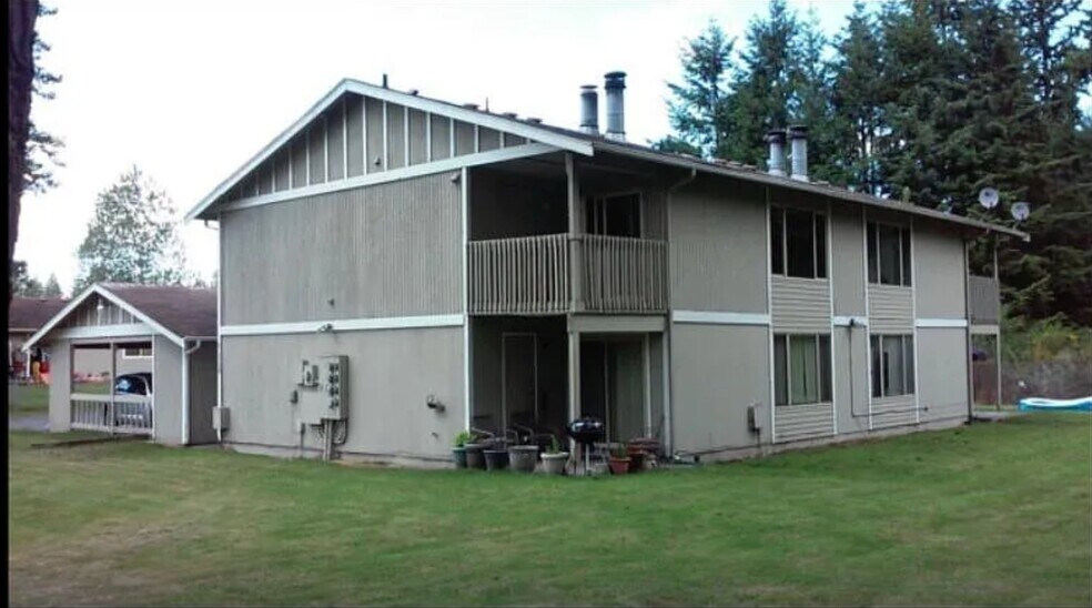 Building Photo - 19012 B St E