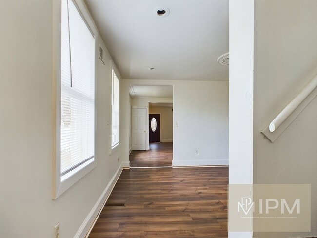 Building Photo - Spacious 4 Bedroom, 1 Bath Home in York, Pa!