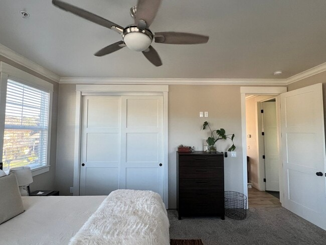 Building Photo - 399 Foothill Blvd