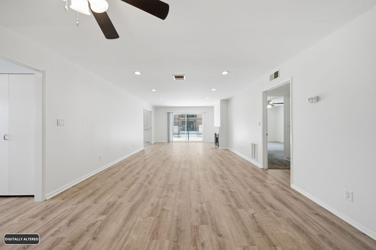 Building Photo - 12400 Montecito Rd
