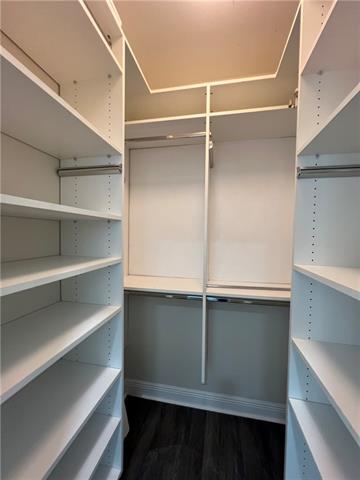 Building Photo - 6511 W End Blvd