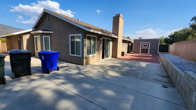 Building Photo - AVAILABLE NOW!! North San Bernardino