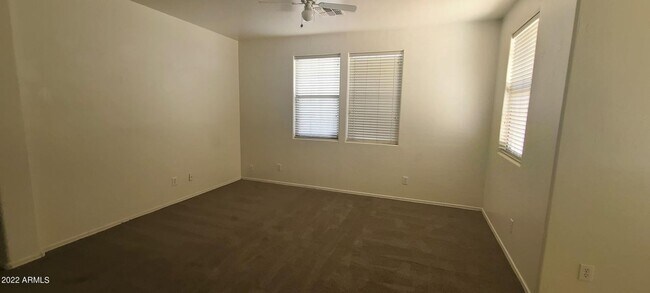 Building Photo - 4 Bedroom, 3 Bathroom Fincher Creek Home