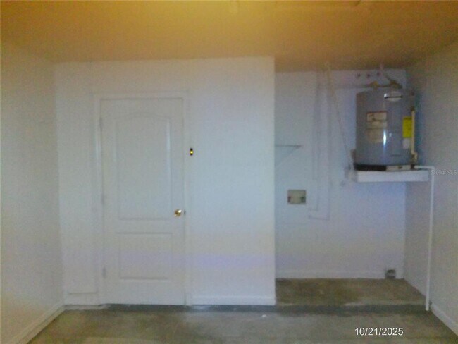 Building Photo - 5146 Cimarron Dr