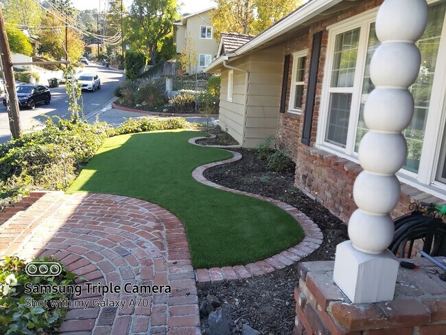 Building Photo - 3751 Stone Canyon Ave