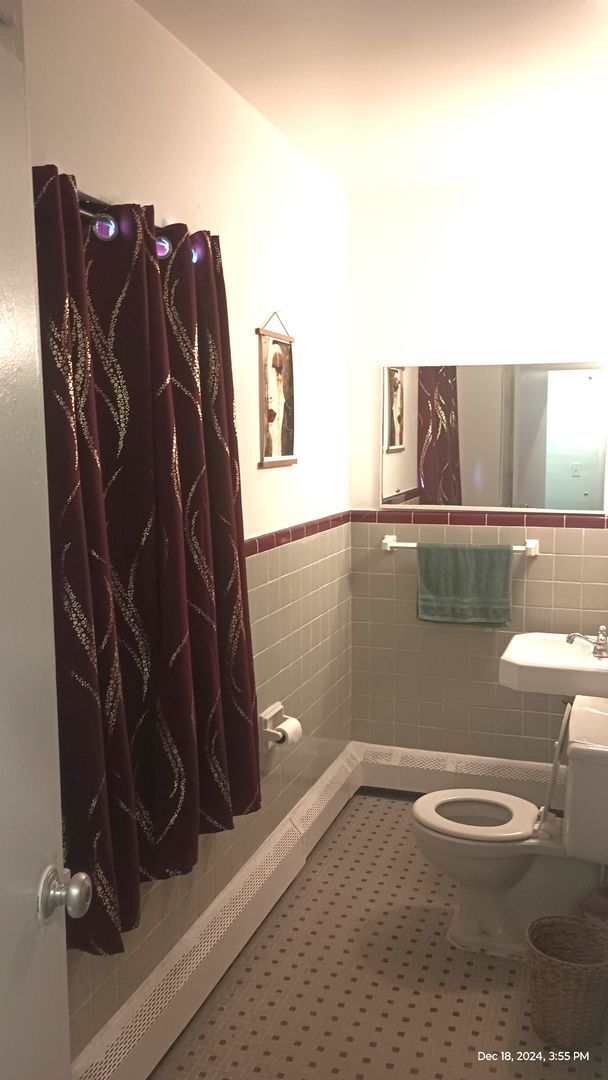 Building Photo - Cozy 1-Bedroom Condo Near the Marina and D...