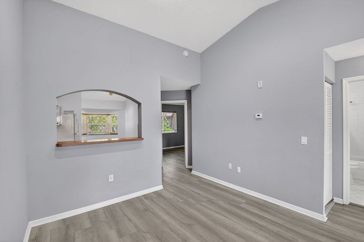 Building Photo - 3790 N Jog Rd