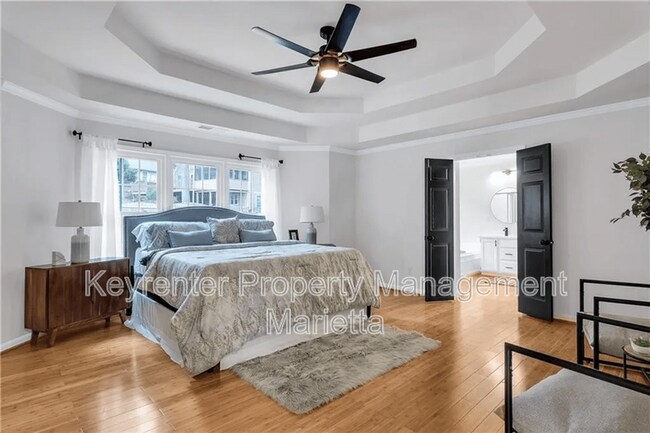 Building Photo - 991 Gentry Ln