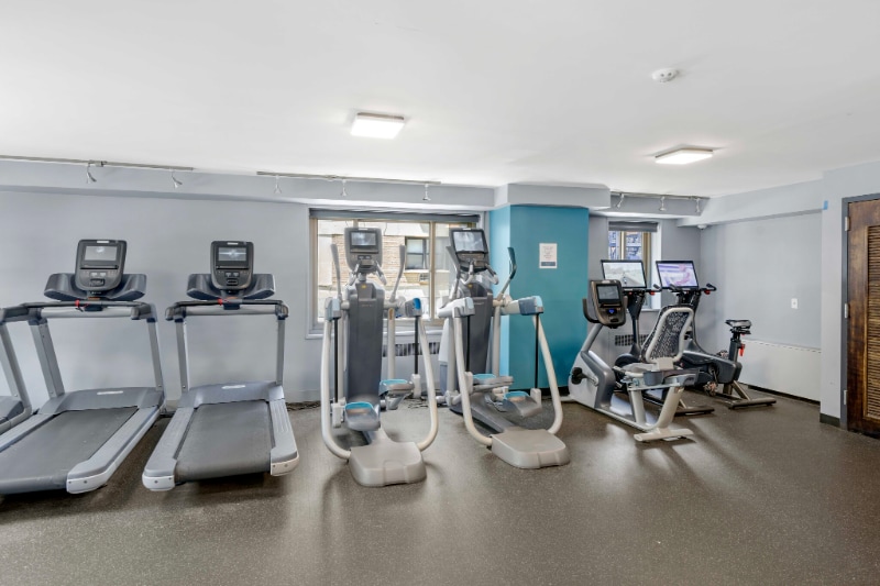 Building Photo - 1407 N Lake Shore Dr