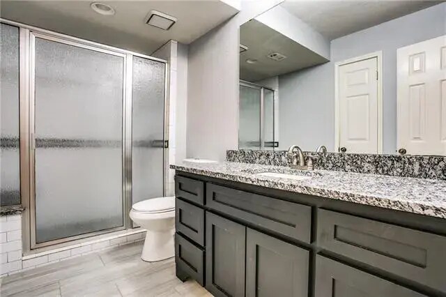 Building Photo - 2504 Heatherdale Dr