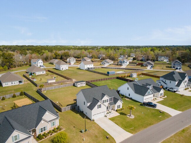 Building Photo - 110 Evergreen Frst Dr