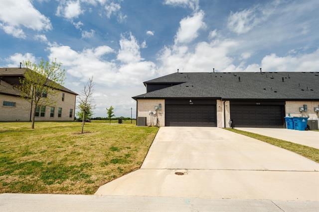 Building Photo - 3628 Chaucer Trl