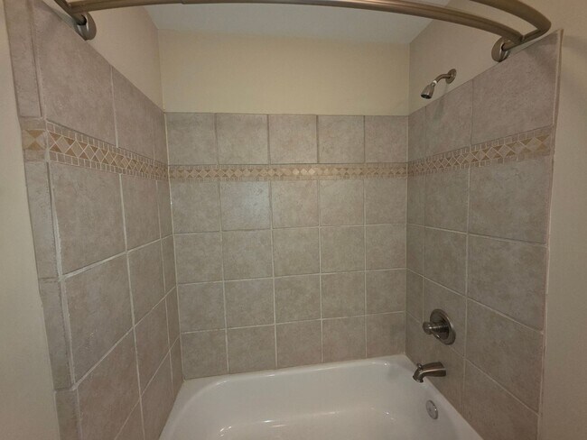 Building Photo - 7325 Winery Ln