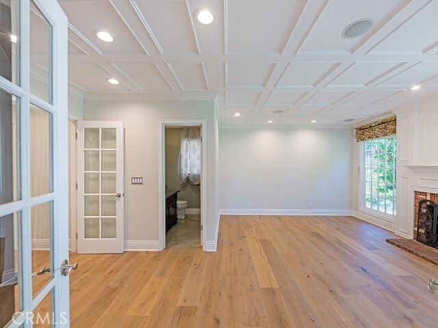 Building Photo - 5463 Katherine Ave