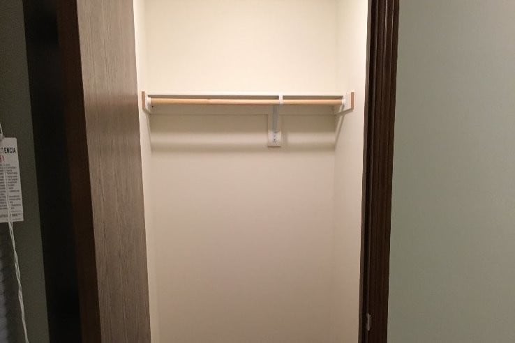closet - 509 N 4th St