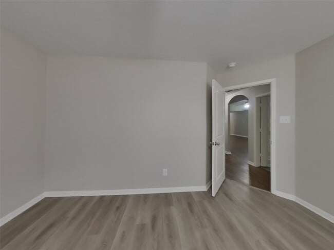 Building Photo - 2417 Regatta Ln