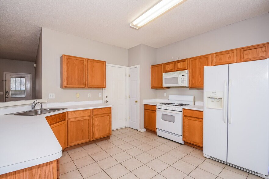 Building Photo - 1152 Dunedin Trail