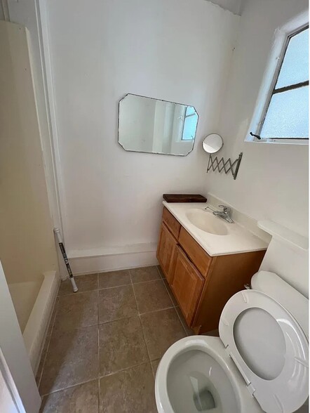 1st bathroom - 6323 Valley View Rd