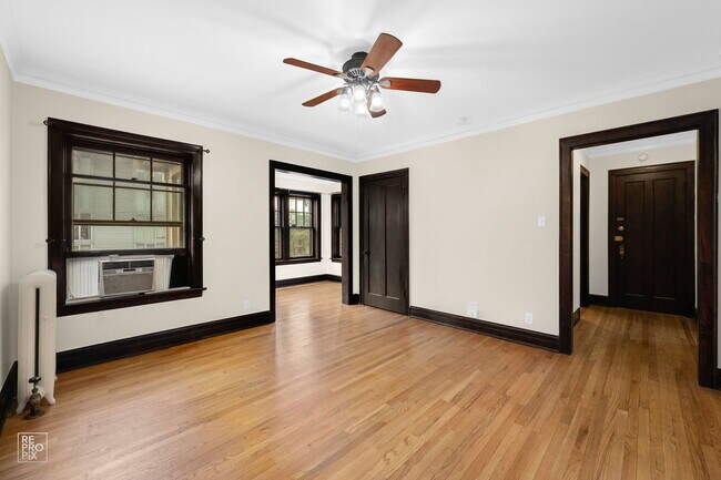 Building Photo - 1146 Ontario St