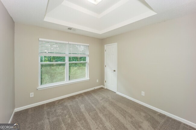 Building Photo - 227 Bella Vista Terrace