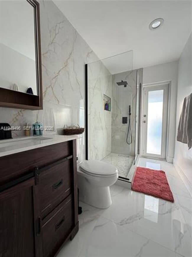 Building Photo - 10194 SW 202nd Terrace