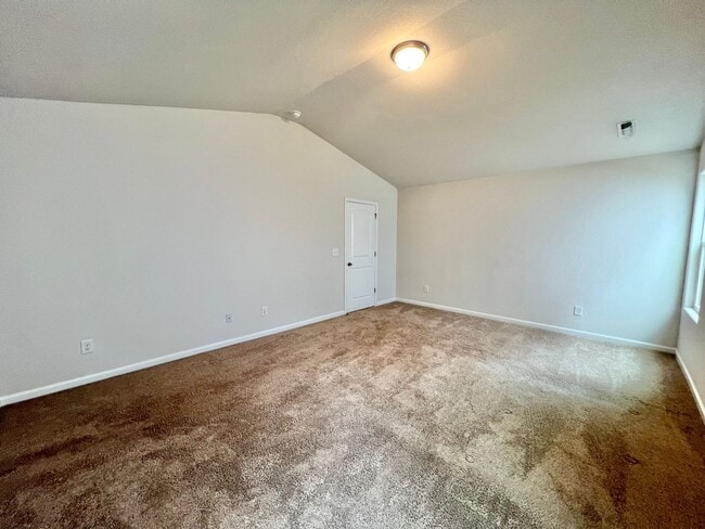 Building Photo - Charming 3BD, 2BA Zebulon Home in a Quiet HOA Community with Amenities