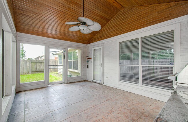 Building Photo - 21922 Catoosa Dr