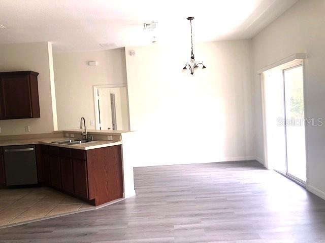 Building Photo - 10834 Eclipse Lily Way