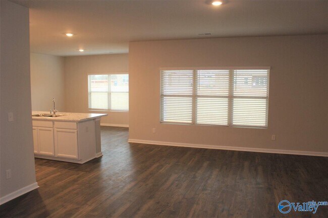 Building Photo - 13064 Belman Ln