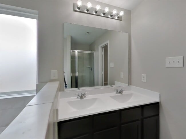 Building Photo - 17530 Greystanes Rd