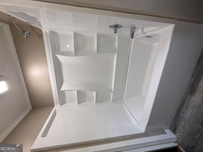 Building Photo - 412 Roberson St