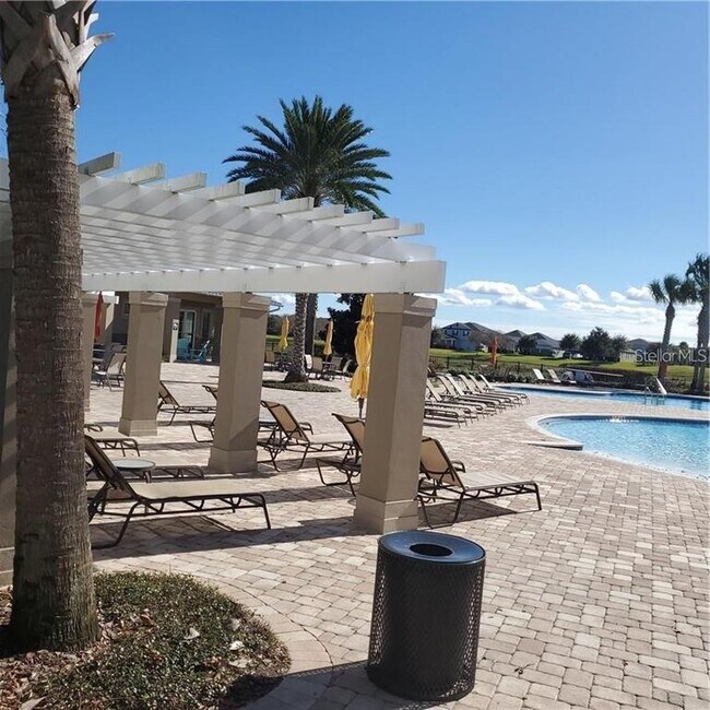 Building Photo - 15262 Night Heron Dr