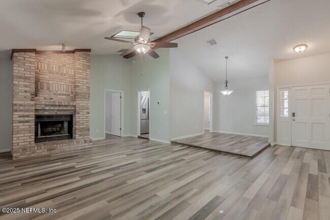 Building Photo - 3331 Ashridge Dr