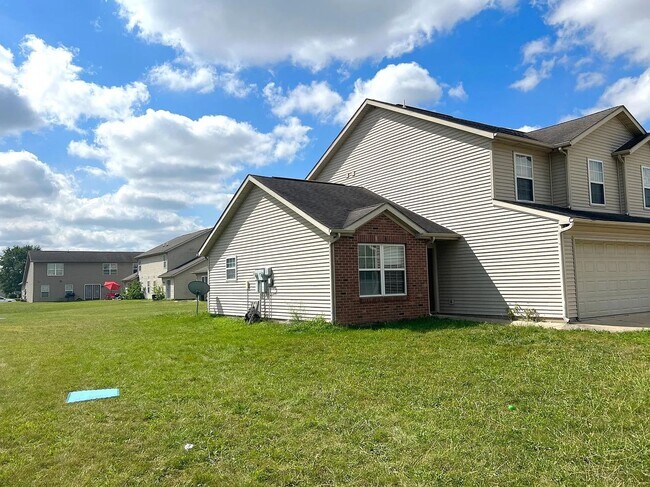 Building Photo - 40 Cabernet Ct