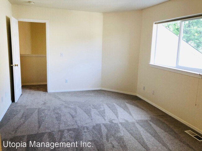 Building Photo - 2 br, 2.5 bath House - 2170 28th Street